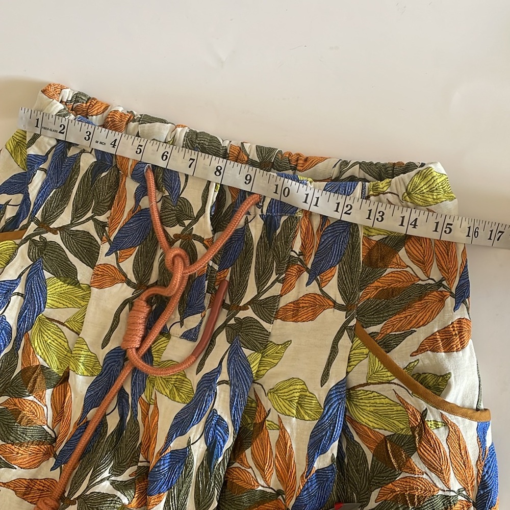 Love Binetti Walk On By Embroidered Leaf Print Boho Crop Tapered Pants size S - Picture 7 of 12
